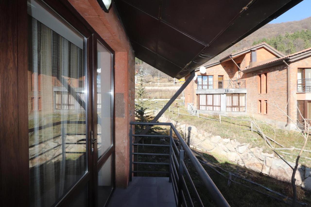 Teghenis Resort Tsaghkadzor Esterno foto